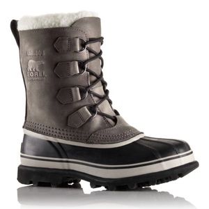 Sorel Caribou boots size 8 shale, stone